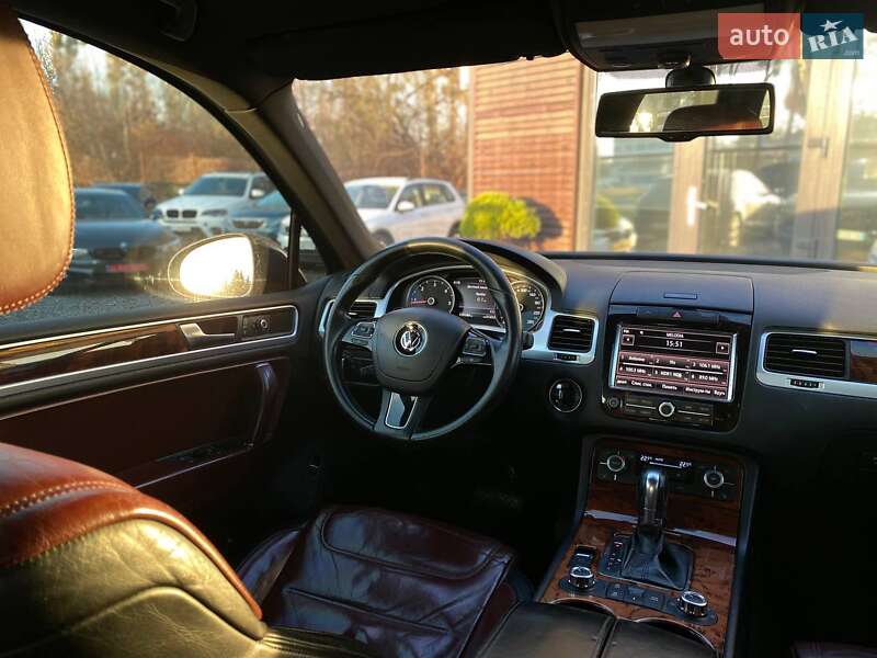 Внедорожник / Кроссовер Volkswagen Touareg 2011 в Львове фото 8 Внедорожник / Кроссовер Volkswagen Touareg 2011 в Львове
