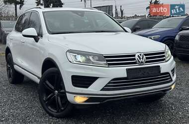 Внедорожник / Кроссовер Volkswagen Touareg 2017 в Тернополе