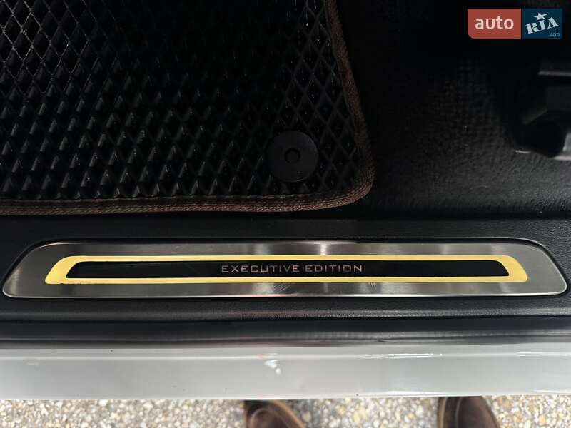 Внедорожник / Кроссовер Volkswagen Touareg 2017 в Тернополе