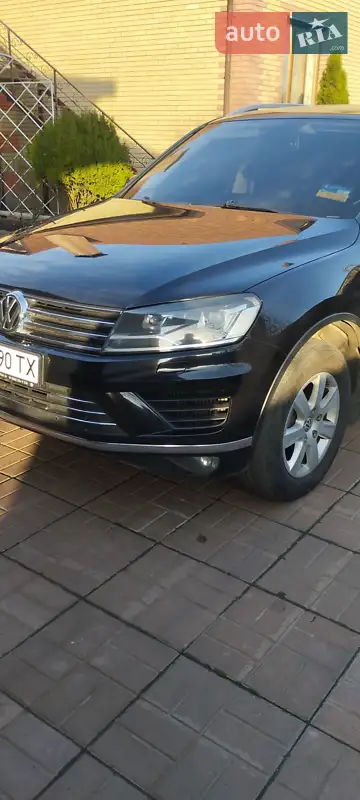 Volkswagen Touareg