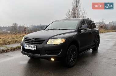 Внедорожник / Кроссовер Volkswagen Touareg 2007 в Киеве