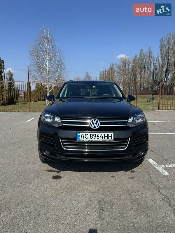 Внедорожник / Кроссовер Volkswagen Touareg 2014 в Луцке фото 2 Внедорожник / Кроссовер Volkswagen Touareg 2014 в Луцке