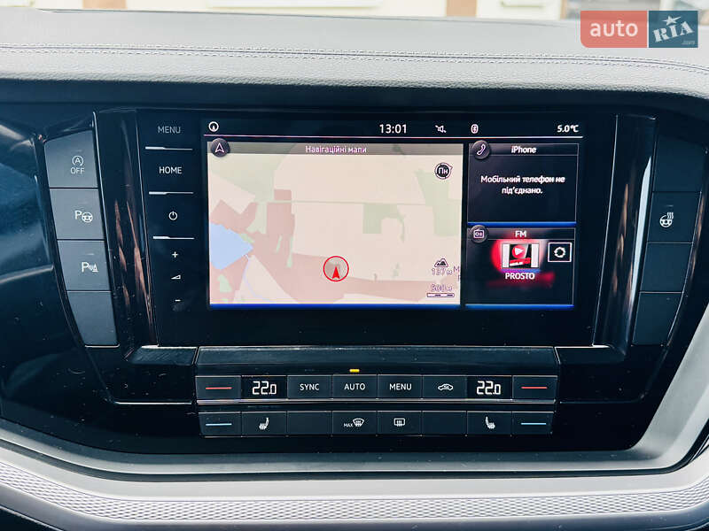 Внедорожник / Кроссовер Volkswagen Touareg 2019 в Киеве