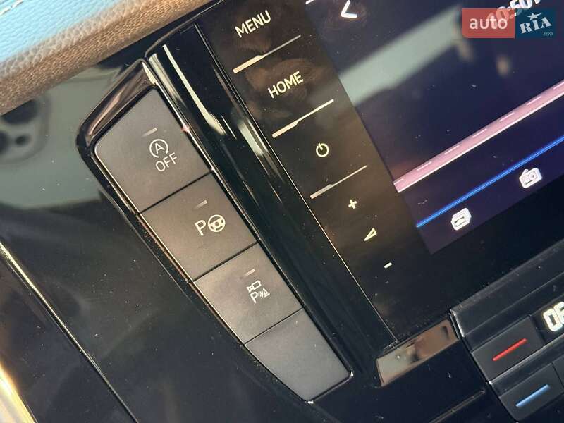 Внедорожник / Кроссовер Volkswagen Touareg 2020 в Кривом Роге фото 37 Внедорожник / Кроссовер Volkswagen Touareg 2020 в Кривом Роге