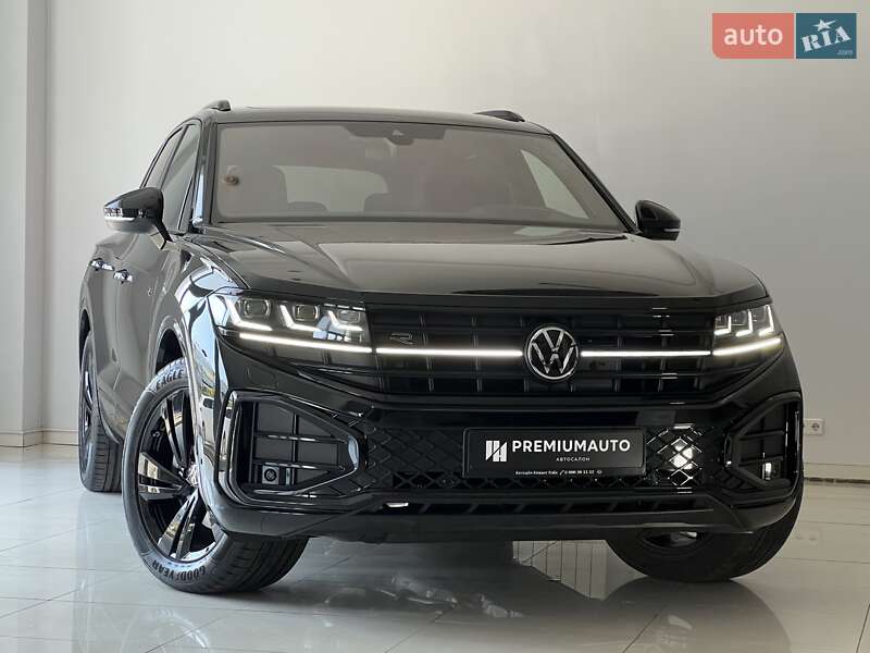 Позашляховик / Кросовер Volkswagen Touareg 2024 в Києві