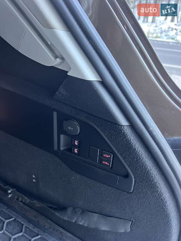 Позашляховик / Кросовер Volkswagen Touareg 2012 в Кременці фото 20 Позашляховик / Кросовер Volkswagen Touareg 2012 в Кременці