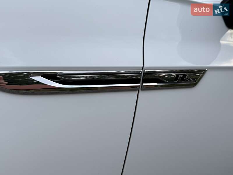 Внедорожник / Кроссовер Volkswagen Touareg 2021 в Виннице