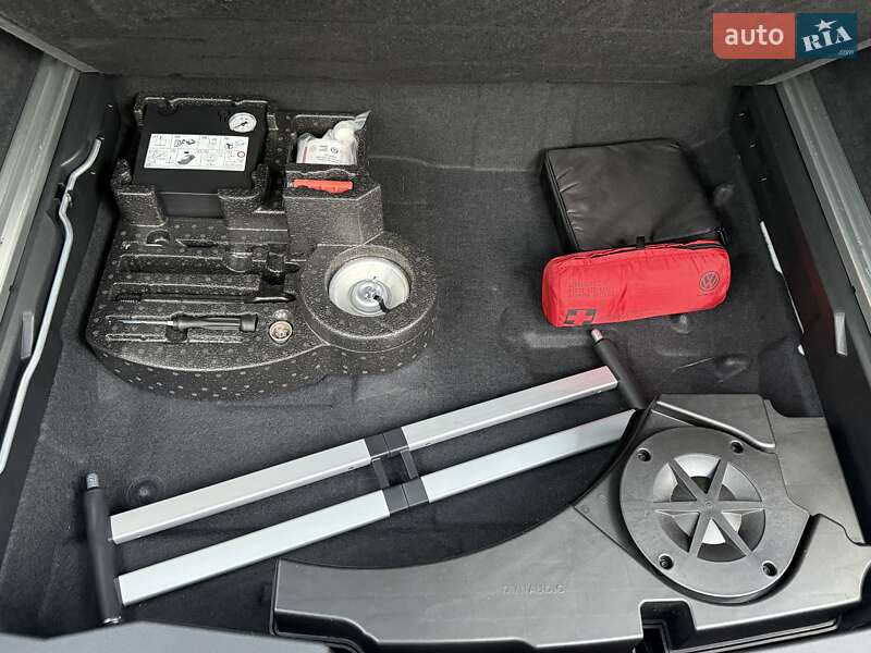 Внедорожник / Кроссовер Volkswagen Touareg 2021 в Виннице