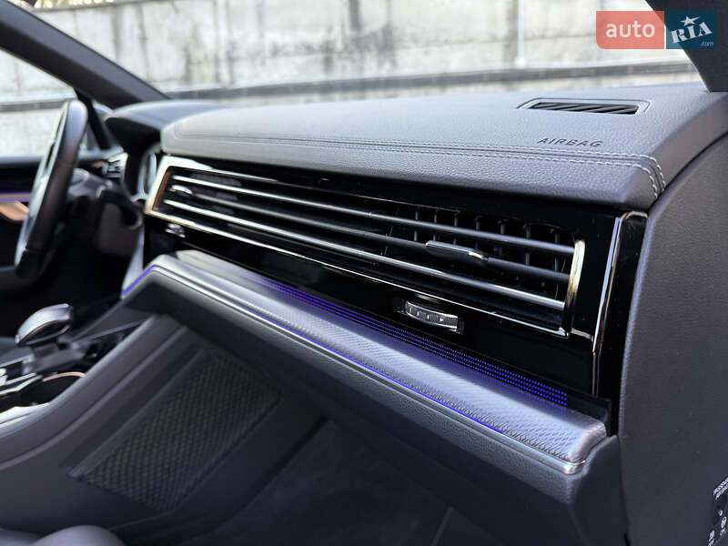 Внедорожник / Кроссовер Volkswagen Touareg 2021 в Ровно