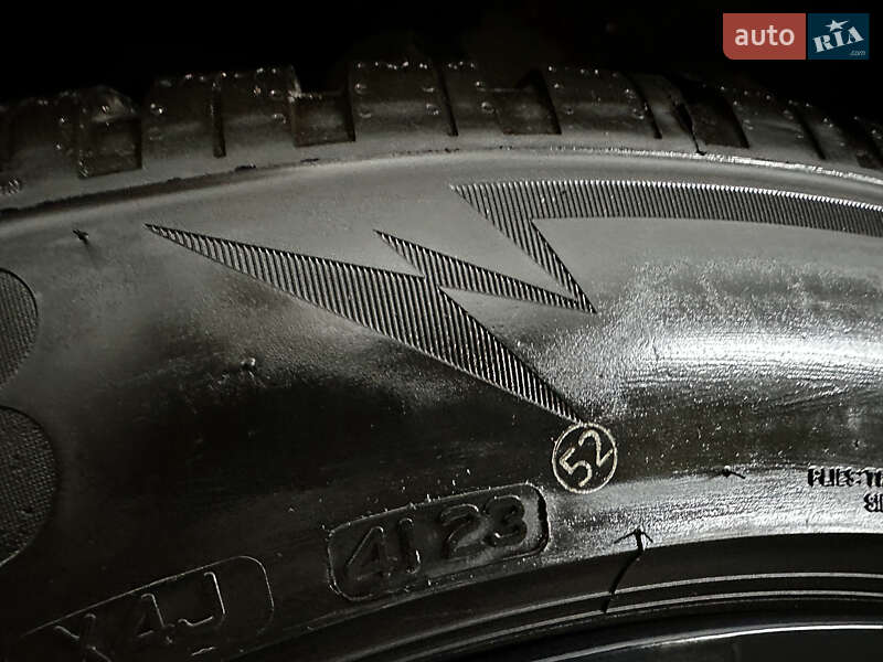 Позашляховик / Кросовер Volkswagen Touareg 2022 в Козятині