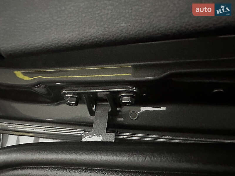 Позашляховик / Кросовер Volkswagen Touareg 2022 в Козятині