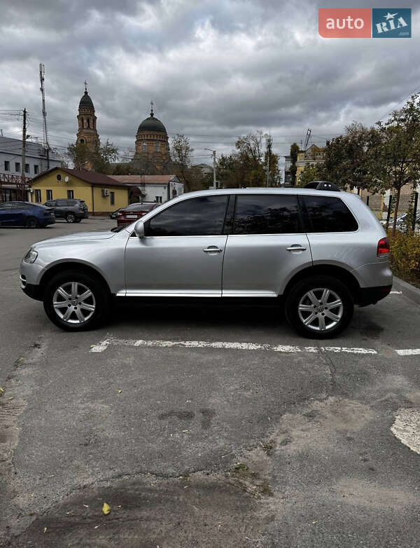 Внедорожник / Кроссовер Volkswagen Touareg 2007 в Харькове