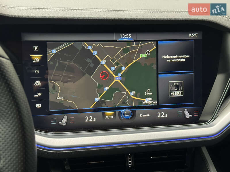 Внедорожник / Кроссовер Volkswagen Touareg 2021 в Киеве