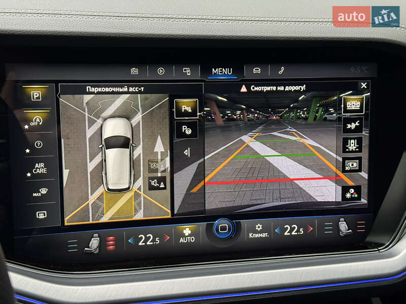 Внедорожник / Кроссовер Volkswagen Touareg 2021 в Киеве