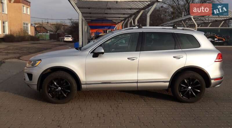 Внедорожник / Кроссовер Volkswagen Touareg 2015 в Полтаве фото 3 Внедорожник / Кроссовер Volkswagen Touareg 2015 в Полтаве