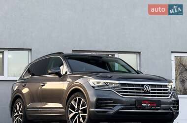 Внедорожник / Кроссовер Volkswagen Touareg 2020 в Луцке