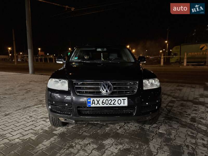 Позашляховик / Кросовер Volkswagen Touareg 2003 в Полтаві