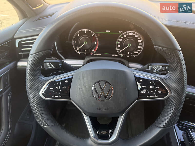 Внедорожник / Кроссовер Volkswagen Touareg 2023 в Житомире