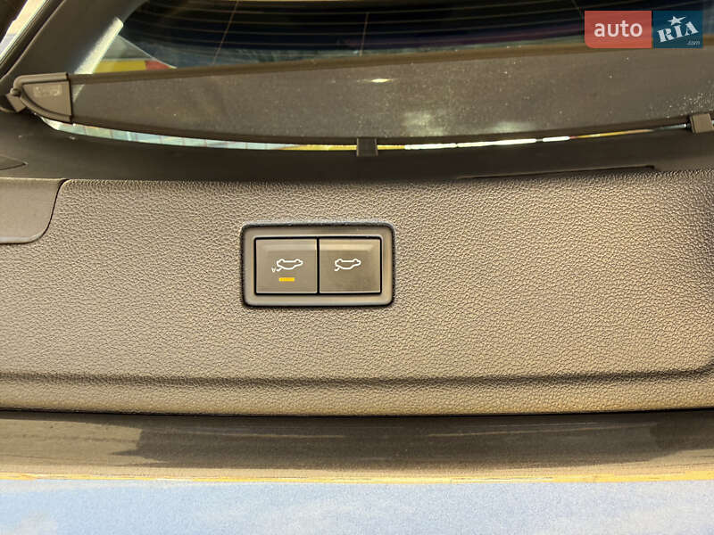 Внедорожник / Кроссовер Volkswagen Touareg 2023 в Житомире