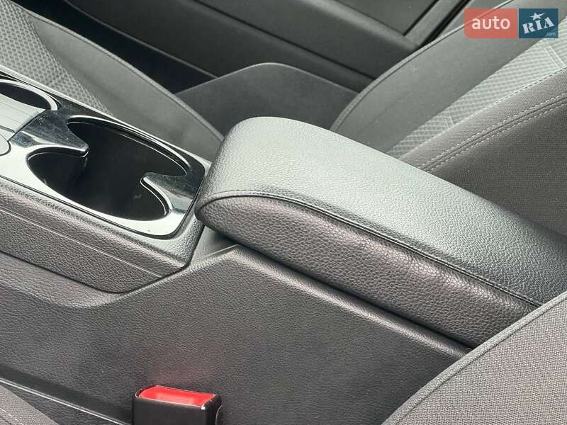 Внедорожник / Кроссовер Volkswagen Touareg 2012 в Ахтырке