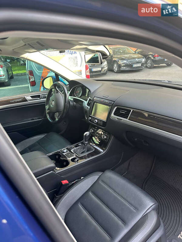 Позашляховик / Кросовер Volkswagen Touareg 2016 в Тернополі фото 19 Позашляховик / Кросовер Volkswagen Touareg 2016 в Тернополі