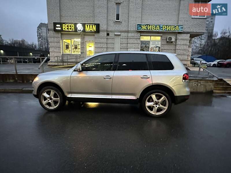 Позашляховик / Кросовер Volkswagen Touareg 2007 в Софіївській Борщагівці
