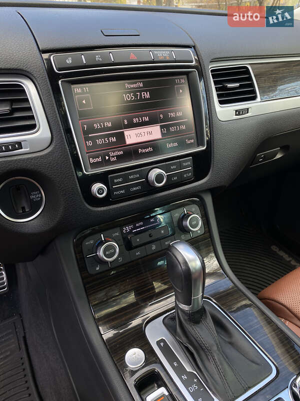 Внедорожник / Кроссовер Volkswagen Touareg 2017 в Харькове фото 28 Внедорожник / Кроссовер Volkswagen Touareg 2017 в Харькове
