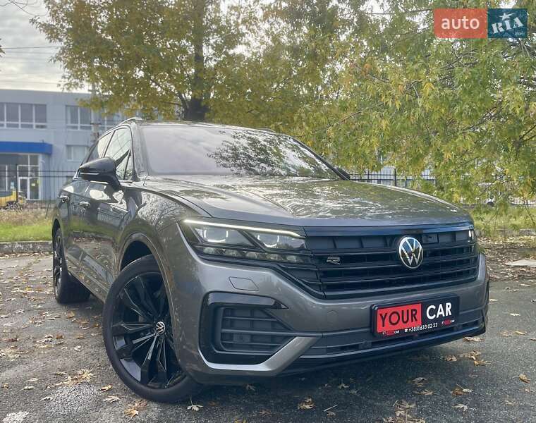 Внедорожник / Кроссовер Volkswagen Touareg 2022 в Киеве