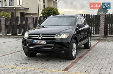 Внедорожник / Кроссовер Volkswagen Touareg 2010 в Староконстантинове