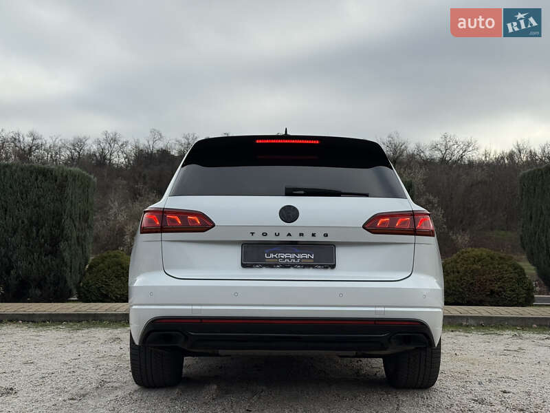 Внедорожник / Кроссовер Volkswagen Touareg 2018 в Днепре