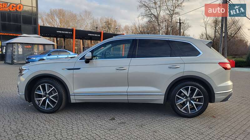 Внедорожник / Кроссовер Volkswagen Touareg 2021 в Полтаве фото 12 Внедорожник / Кроссовер Volkswagen Touareg 2021 в Полтаве
