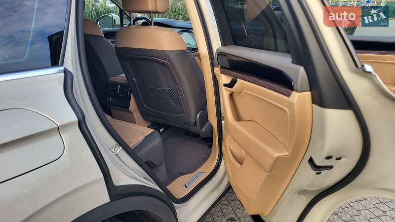 Внедорожник / Кроссовер Volkswagen Touareg 2021 в Полтаве фото 65 Внедорожник / Кроссовер Volkswagen Touareg 2021 в Полтаве