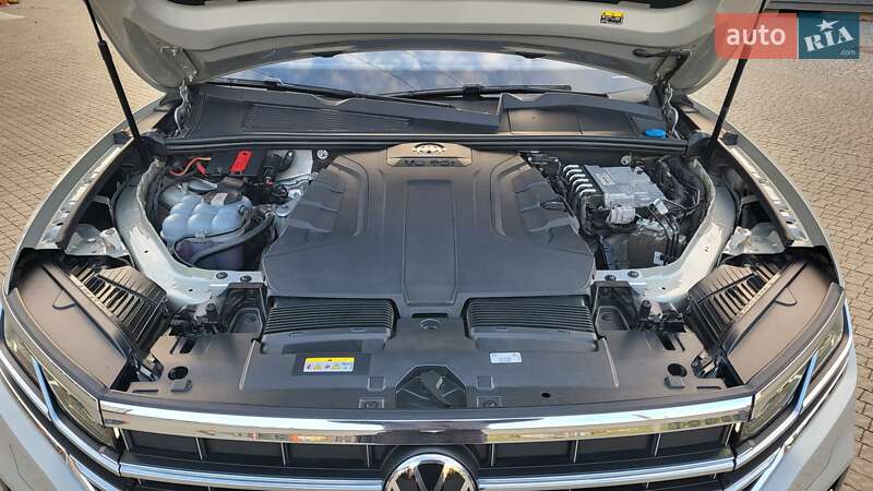 Внедорожник / Кроссовер Volkswagen Touareg 2021 в Полтаве фото 76 Внедорожник / Кроссовер Volkswagen Touareg 2021 в Полтаве