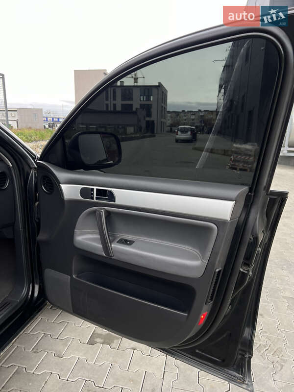 Внедорожник / Кроссовер Volkswagen Touareg 2004 в Калуше фото 32 Внедорожник / Кроссовер Volkswagen Touareg 2004 в Калуше