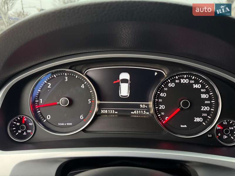 Внедорожник / Кроссовер Volkswagen Touareg 2012 в Запорожье фото 22 Внедорожник / Кроссовер Volkswagen Touareg 2012 в Запорожье