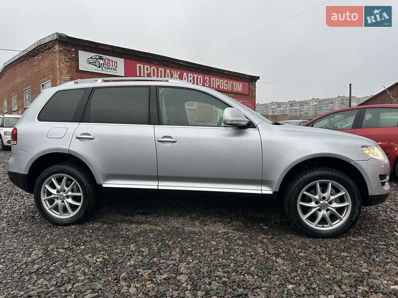 Позашляховик / Кросовер Volkswagen Touareg 2007 в Смілі