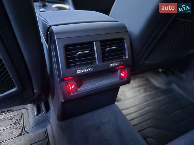 Позашляховик / Кросовер Volkswagen Touareg 2021 в Одесі