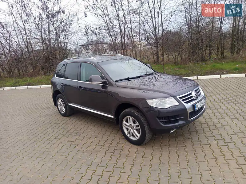 Volkswagen Touareg