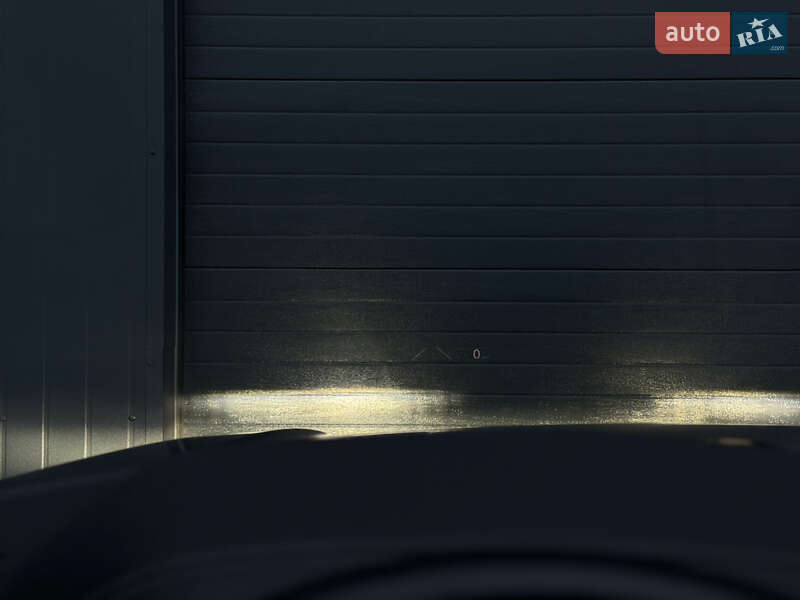 Позашляховик / Кросовер Volkswagen Touareg 2019 в Дубні