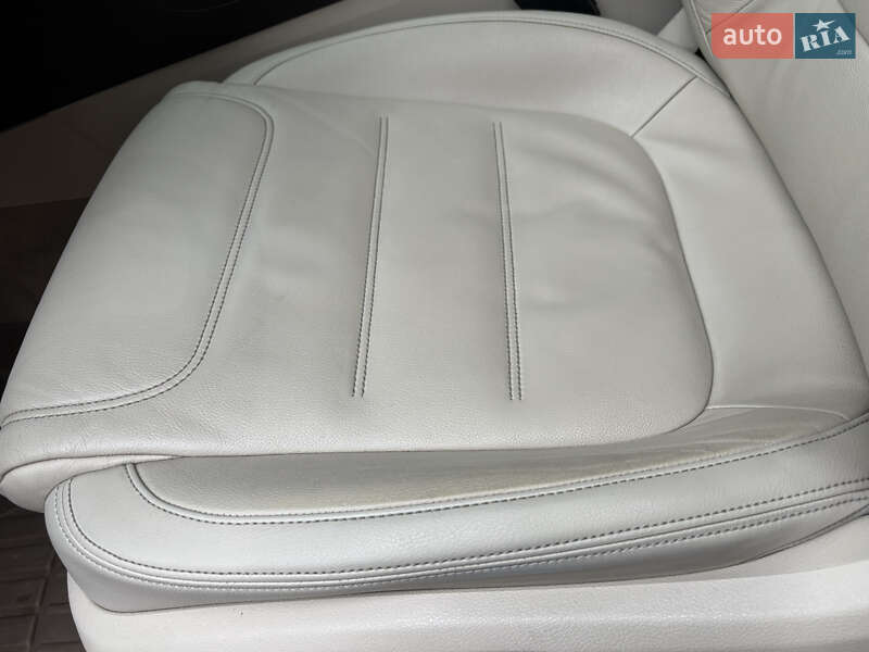 Внедорожник / Кроссовер Volkswagen Touareg 2017 в Днепре фото 65 Внедорожник / Кроссовер Volkswagen Touareg 2017 в Днепре