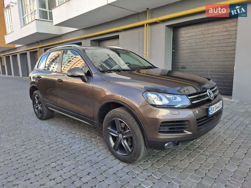 Позашляховик / Кросовер Volkswagen Touareg 2011 в Хмельницькому фото 8 Позашляховик / Кросовер Volkswagen Touareg 2011 в Хмельницькому