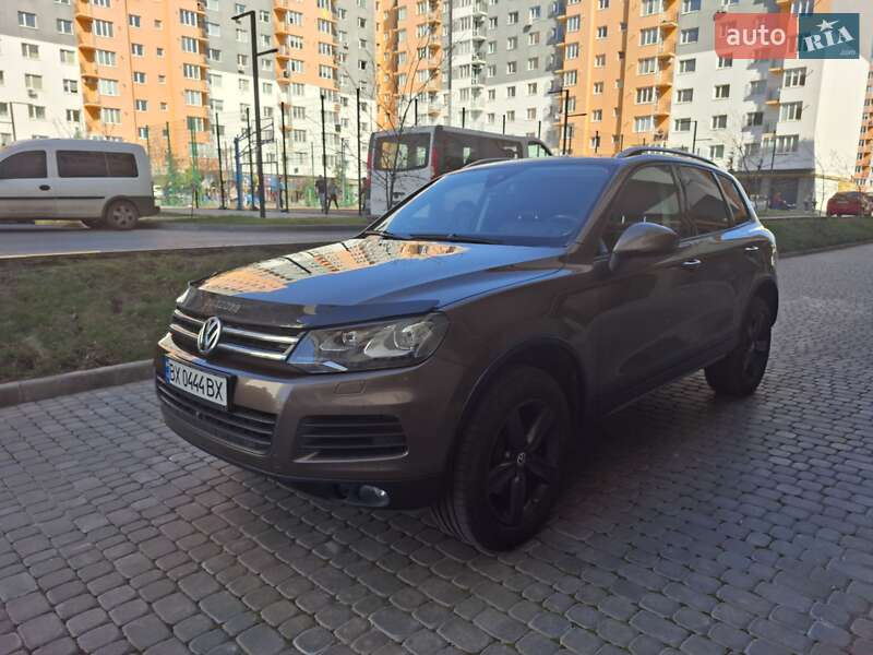 Позашляховик / Кросовер Volkswagen Touareg 2011 в Хмельницькому фото 17 Позашляховик / Кросовер Volkswagen Touareg 2011 в Хмельницькому