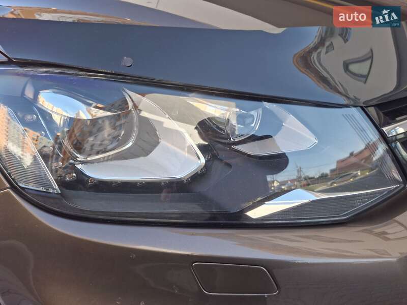 Позашляховик / Кросовер Volkswagen Touareg 2011 в Хмельницькому фото 20 Позашляховик / Кросовер Volkswagen Touareg 2011 в Хмельницькому