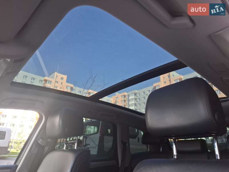Позашляховик / Кросовер Volkswagen Touareg 2011 в Хмельницькому фото 42 Позашляховик / Кросовер Volkswagen Touareg 2011 в Хмельницькому