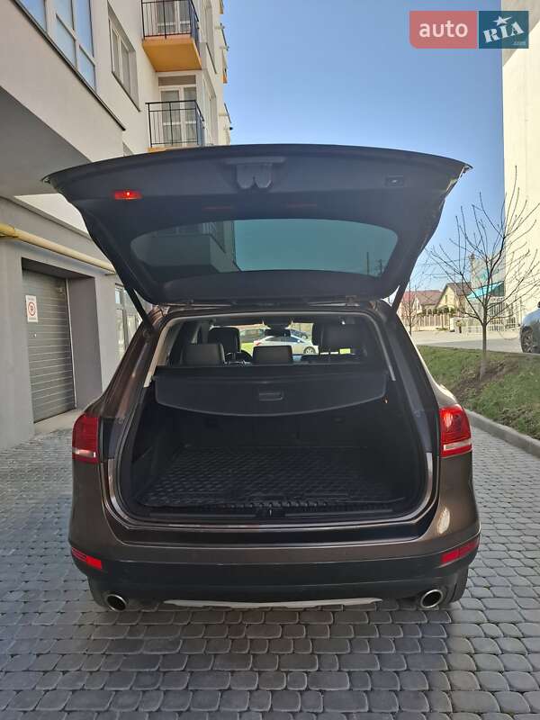 Позашляховик / Кросовер Volkswagen Touareg 2011 в Хмельницькому фото 61 Позашляховик / Кросовер Volkswagen Touareg 2011 в Хмельницькому