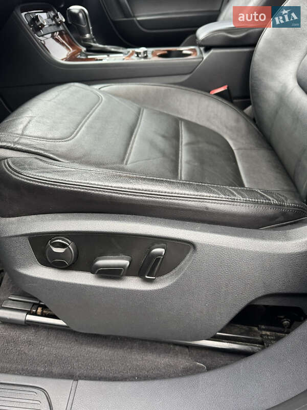 Позашляховик / Кросовер Volkswagen Touareg 2012 в Тернополі фото 18 Позашляховик / Кросовер Volkswagen Touareg 2012 в Тернополі