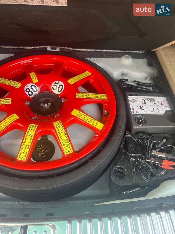 Внедорожник / Кроссовер Volkswagen Touareg 2012 в Виннице фото 40 Внедорожник / Кроссовер Volkswagen Touareg 2012 в Виннице