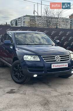Позашляховик / Кросовер Volkswagen Touareg 2005 в Сумах