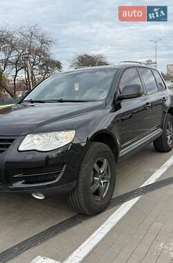 Позашляховик / Кросовер Volkswagen Touareg 2008 в Одесі
