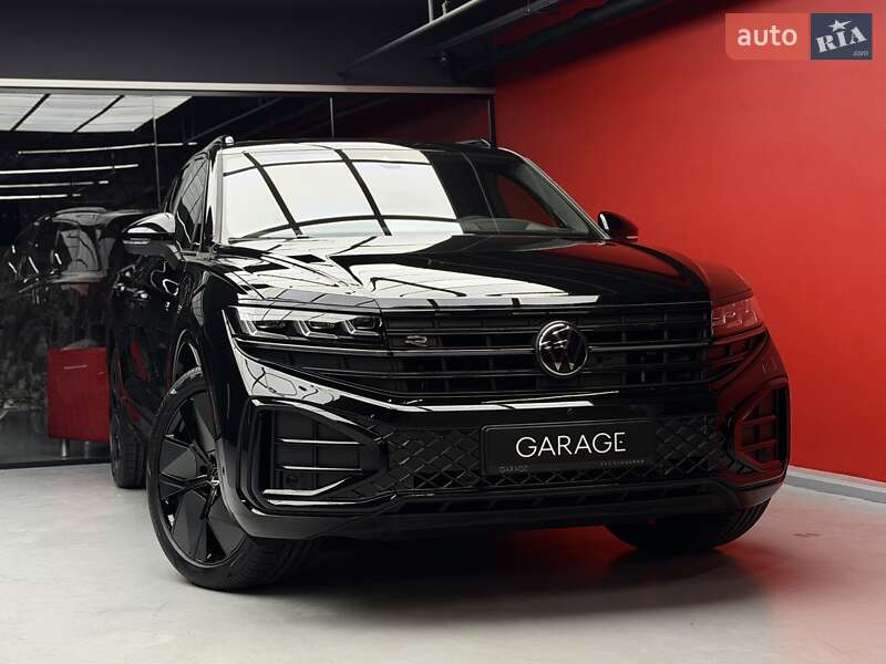 Позашляховик / Кросовер Volkswagen Touareg 2025 в Києві